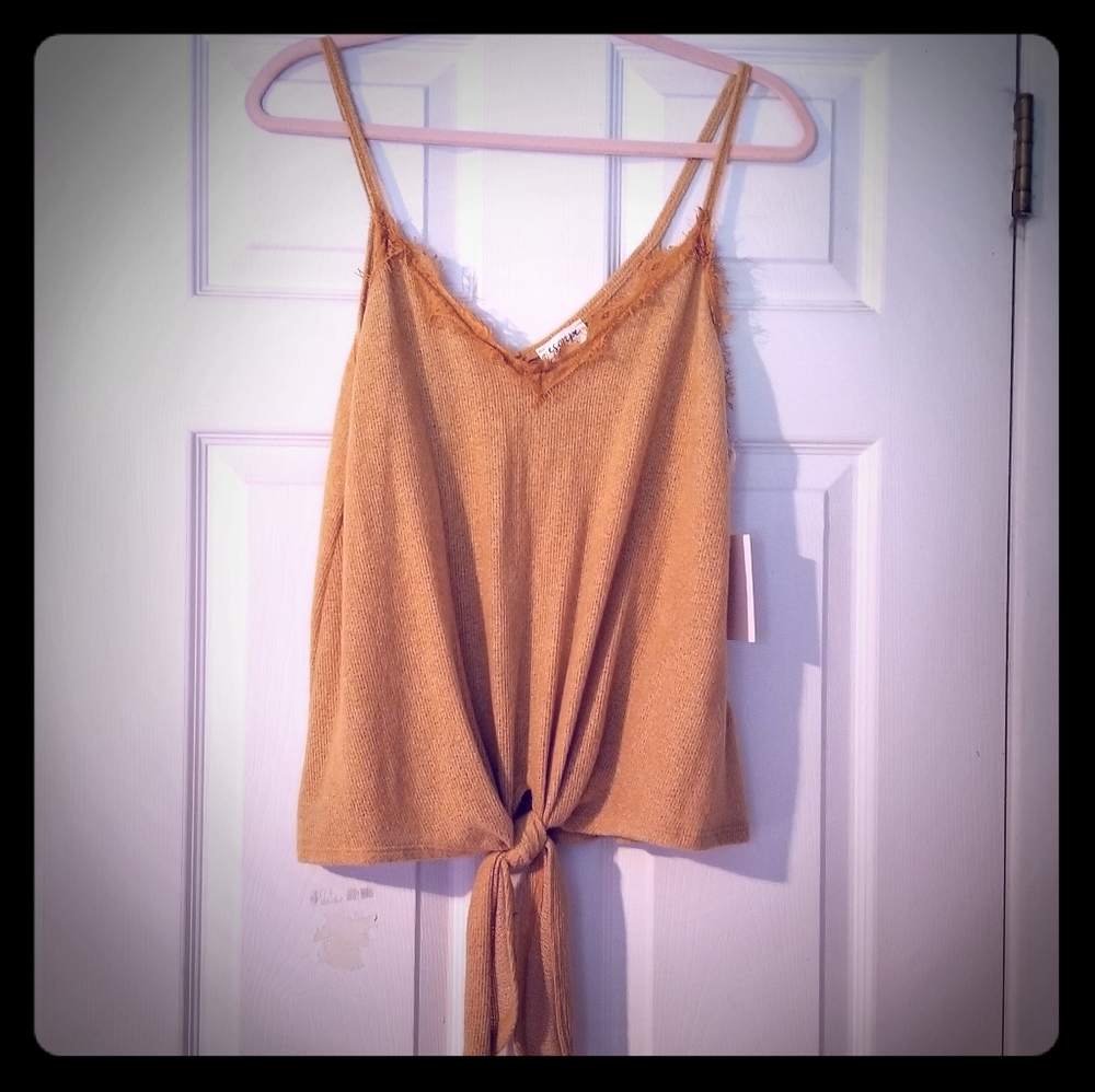 Escape by Blu Pepper NWT V-Neck Cami S